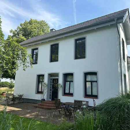 Im Grünen Apartment