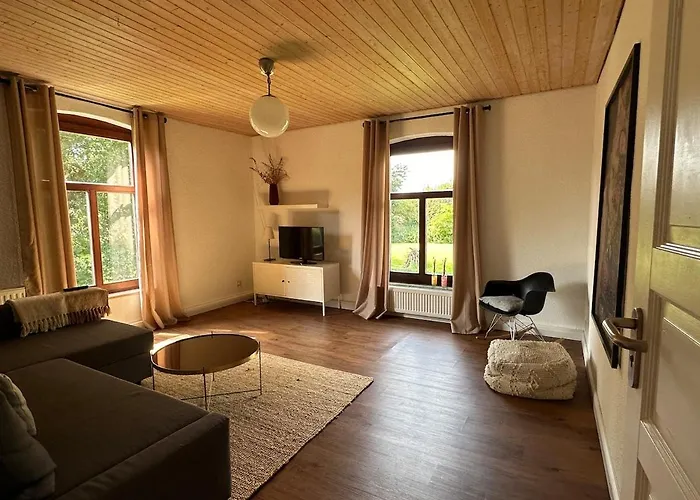 Im Gruenen Appartement Boren